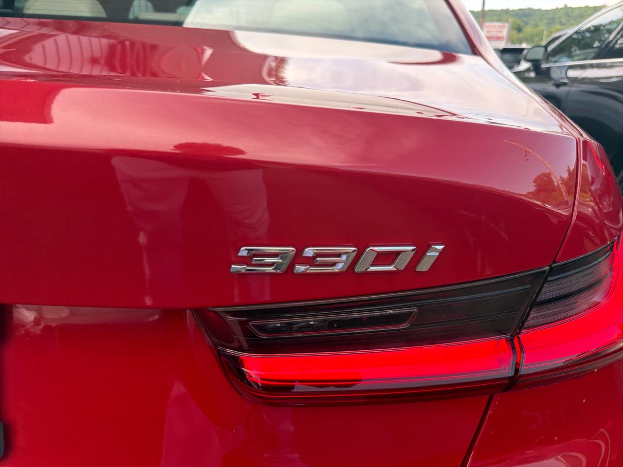 BMW 3 Series 330i xDrive Sedan North America 2022