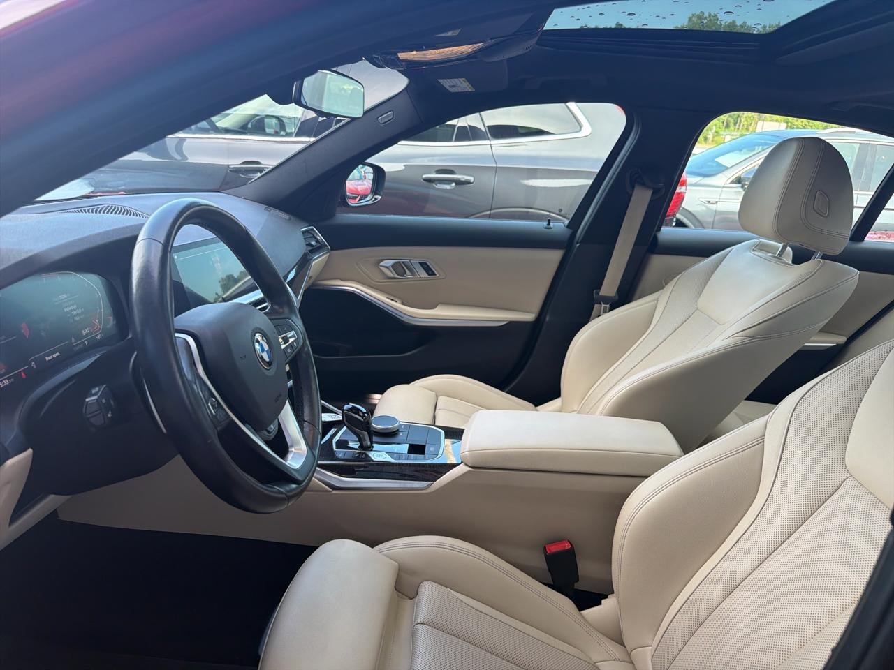 BMW 3 Series 330i xDrive Sedan North America 2022