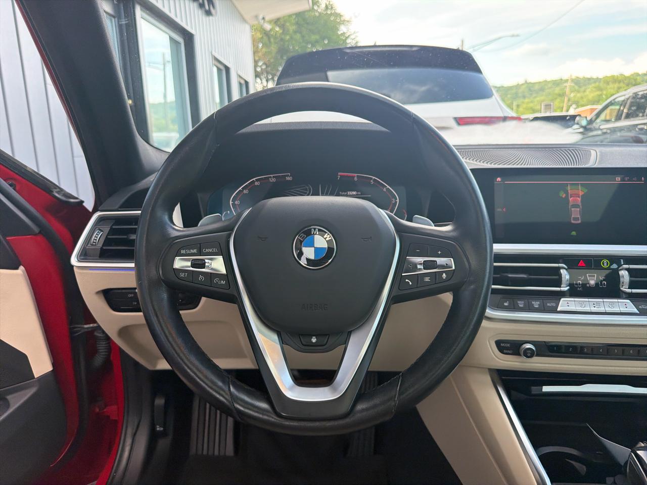 BMW 3 Series 330i xDrive Sedan North America 2022