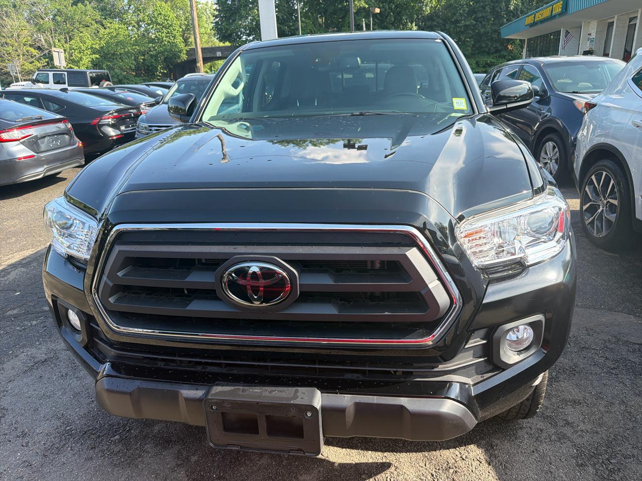 Toyota Tacoma 4WD  2023
