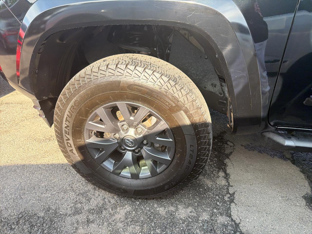 Toyota Tacoma 4WD  2023