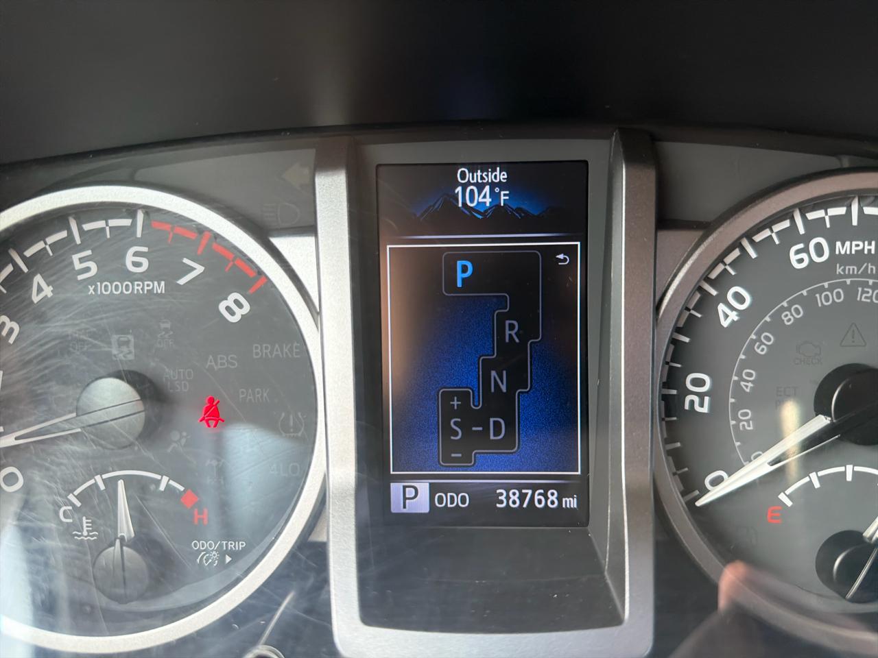 Toyota Tacoma 4WD  2023