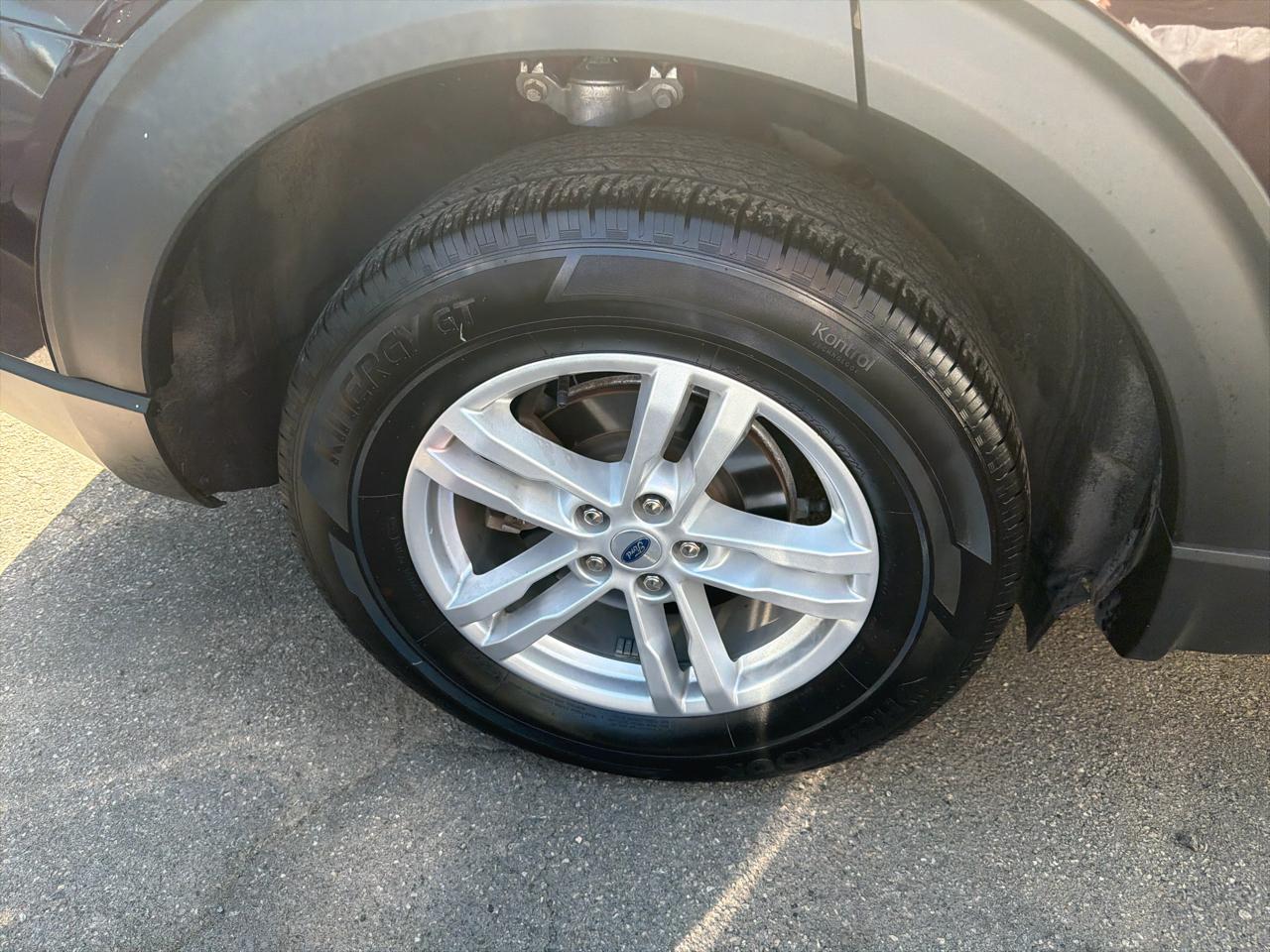 Ford Explorer XLT 4WD 2023