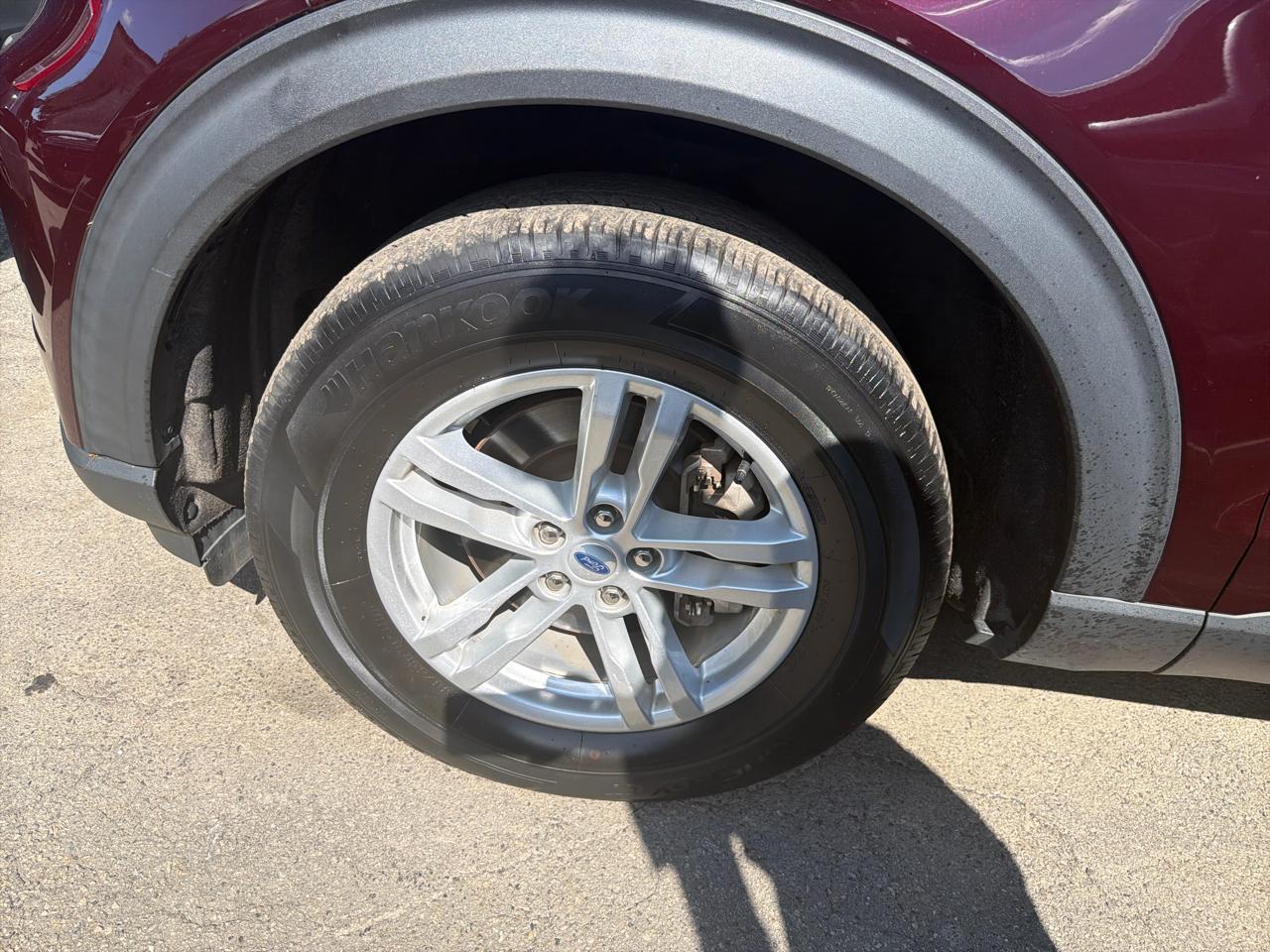 Ford Explorer XLT 4WD 2023