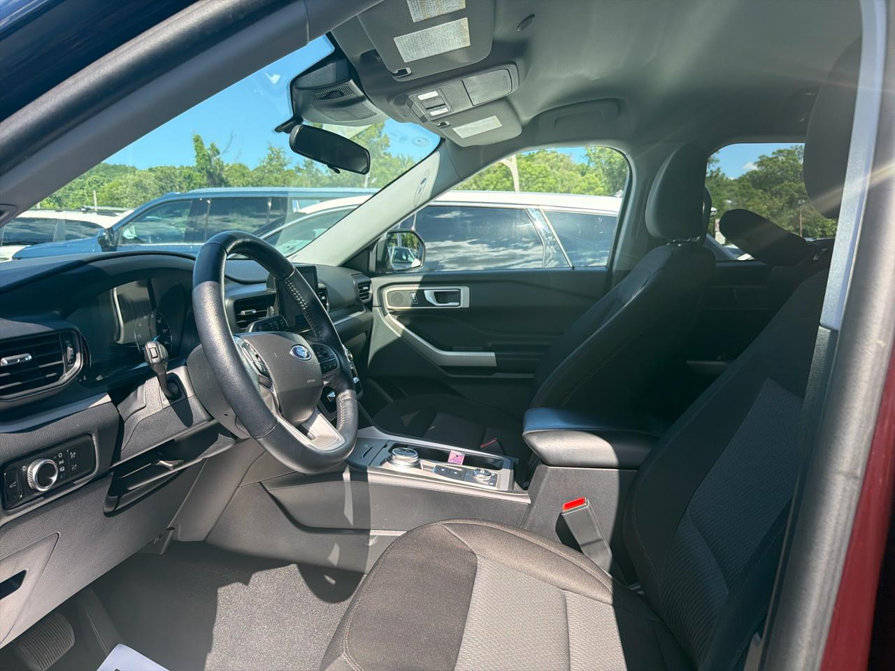 Ford Explorer XLT 4WD 2023