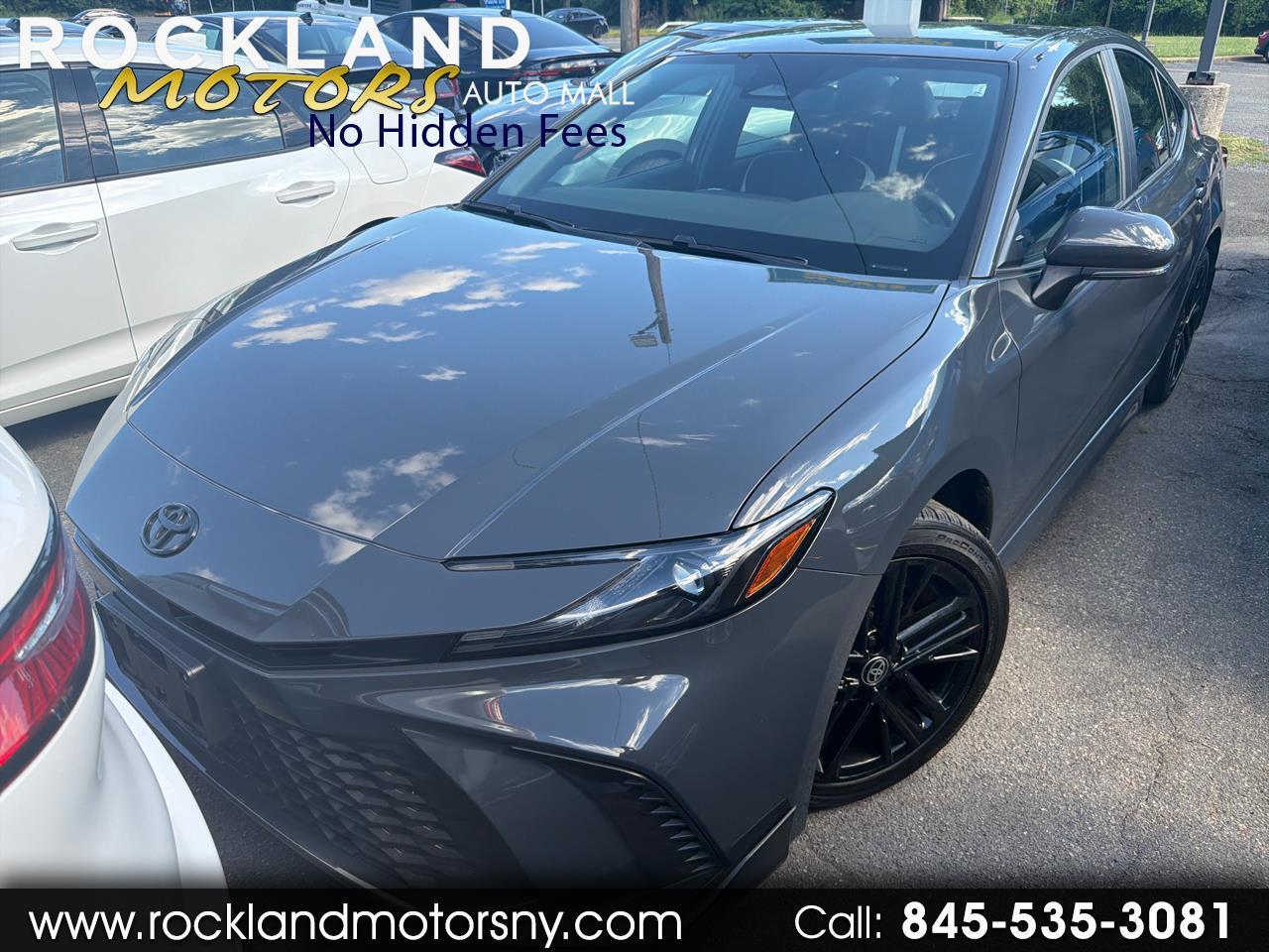 2025 Toyota Camry XLE AWD (Natl)