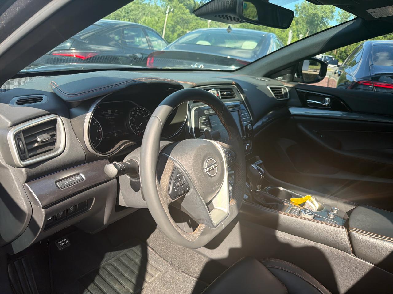 Nissan Maxima  2023