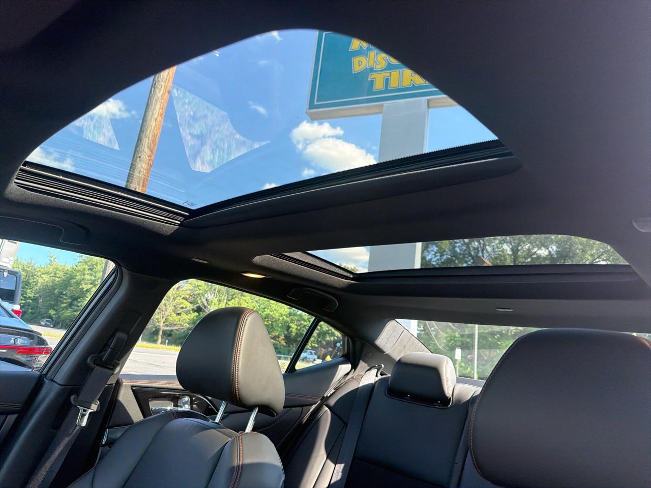 Nissan Maxima  2023
