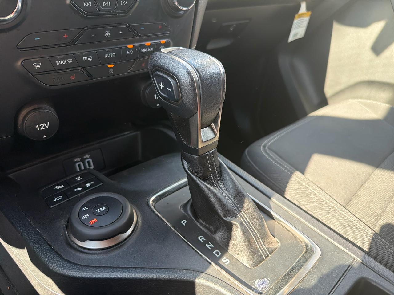 Ford Ranger XLT SuperCrew 4WD 2023