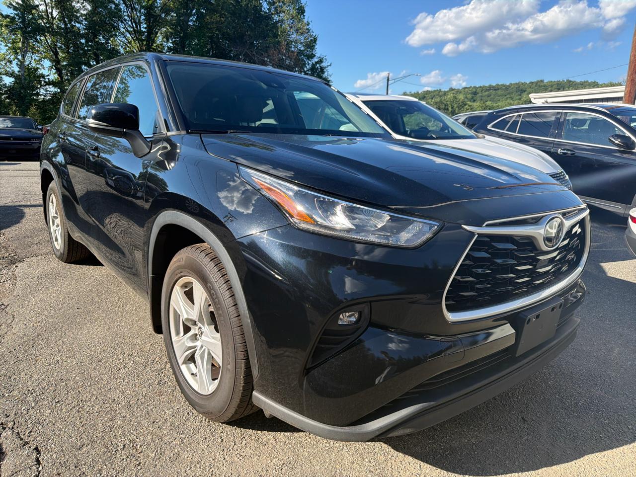 Toyota Highlander LE AWD (Natl) 2020