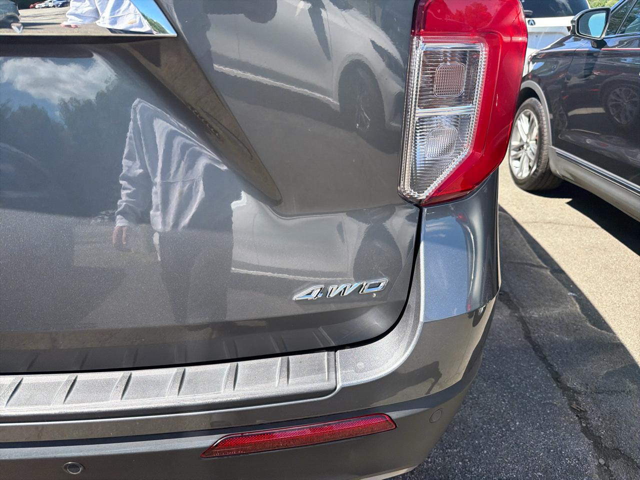 Ford Explorer XLT 2023