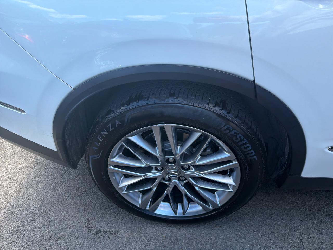 Acura MDX SH-AWD w/Advance Package 2023