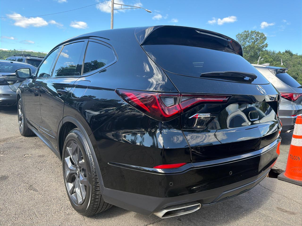 Acura MDX SH-AWD w/A-Spec Package 2023
