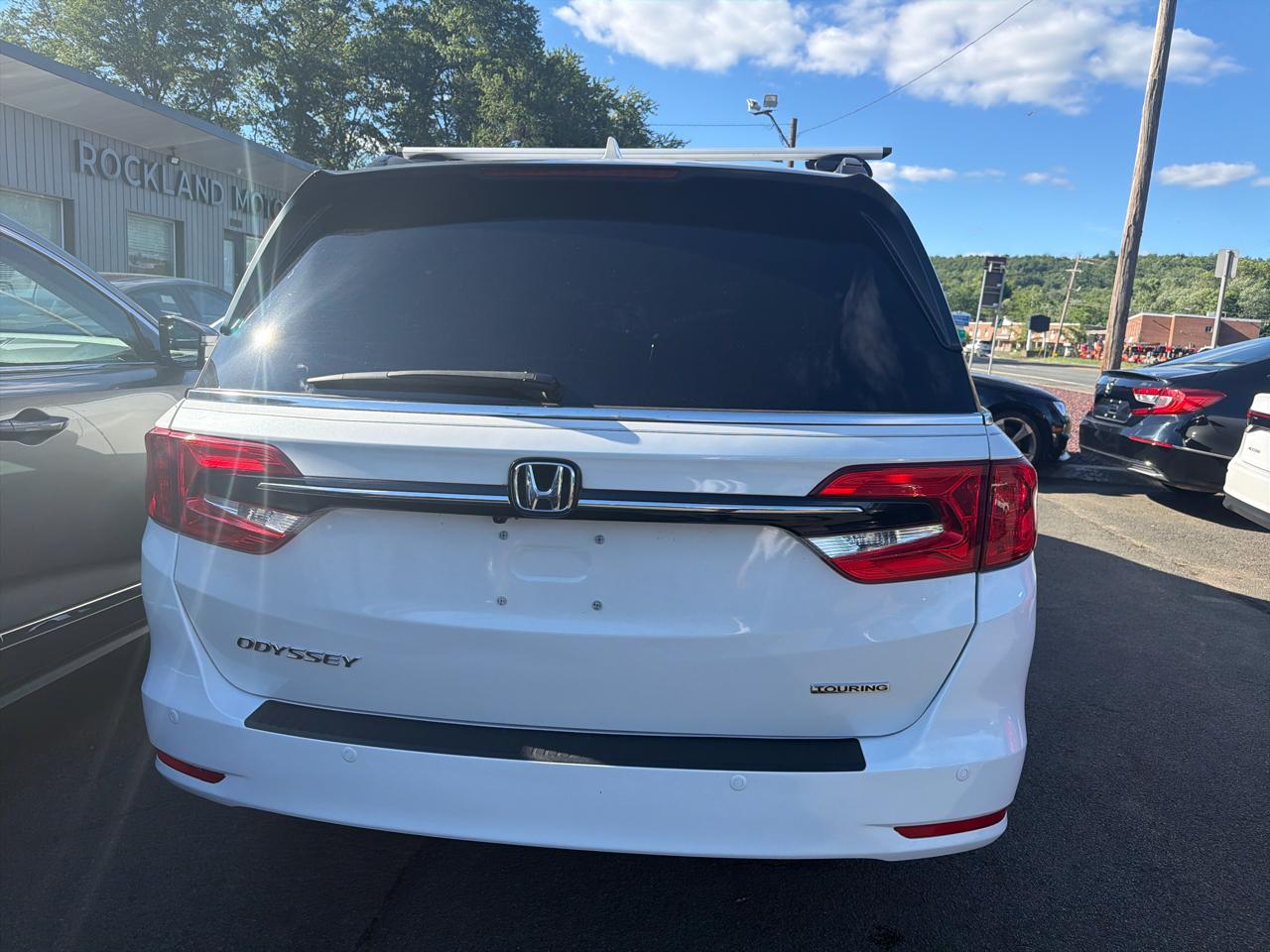 Honda Odyssey Touring Auto 2023