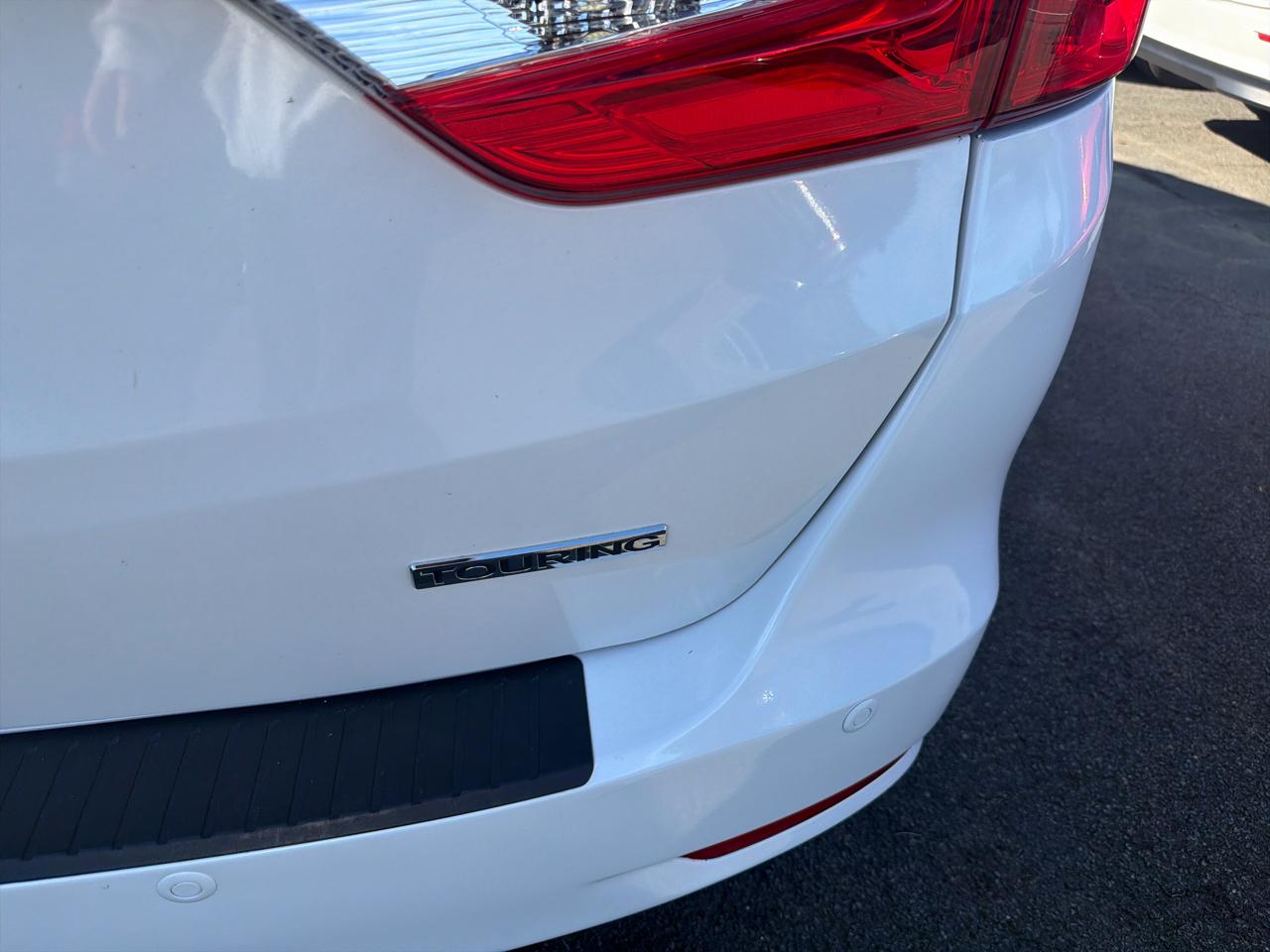 Honda Odyssey Touring Auto 2023