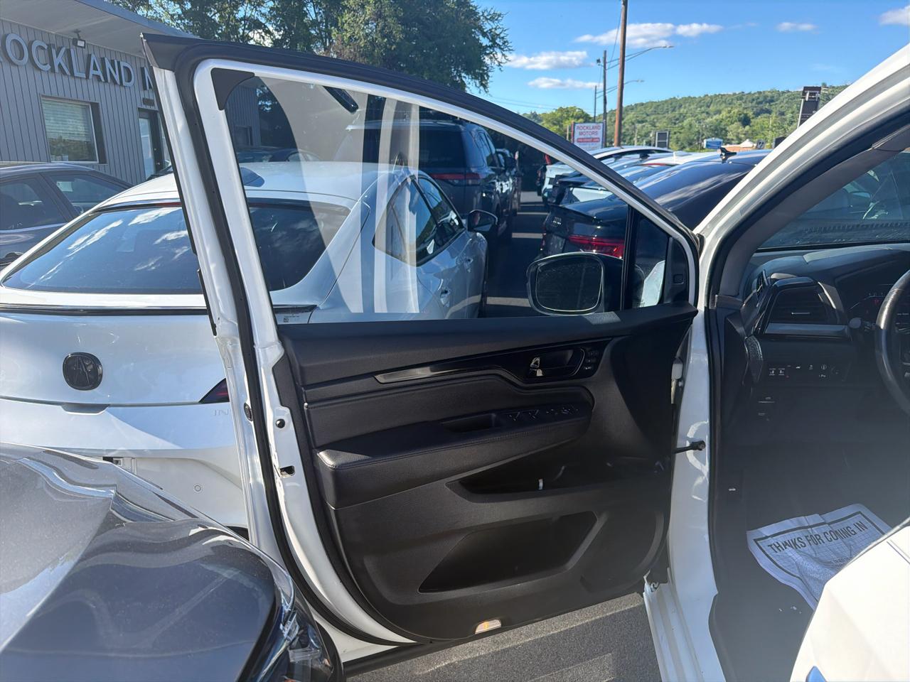 Honda Odyssey Touring Auto 2023
