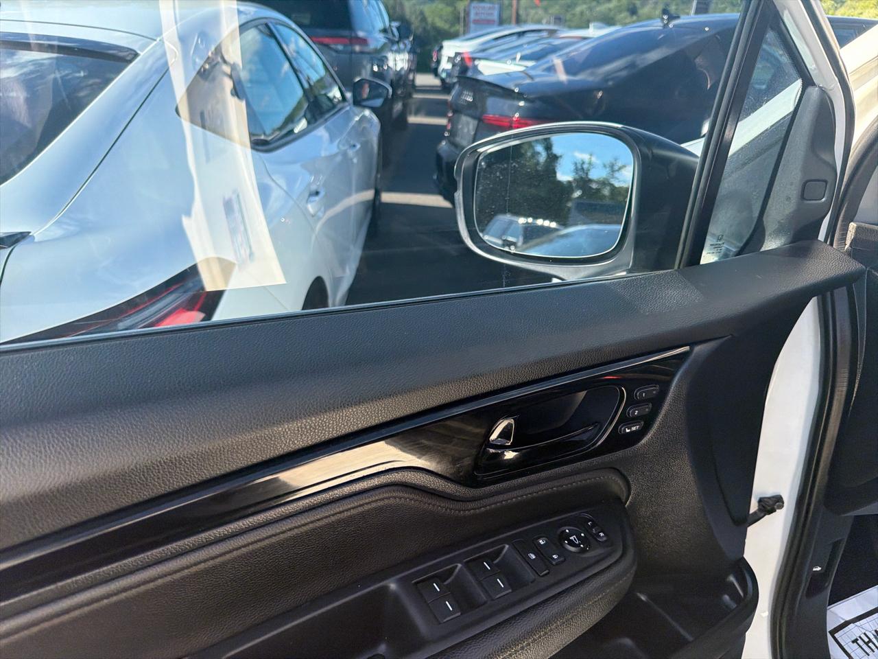 Honda Odyssey Touring Auto 2023