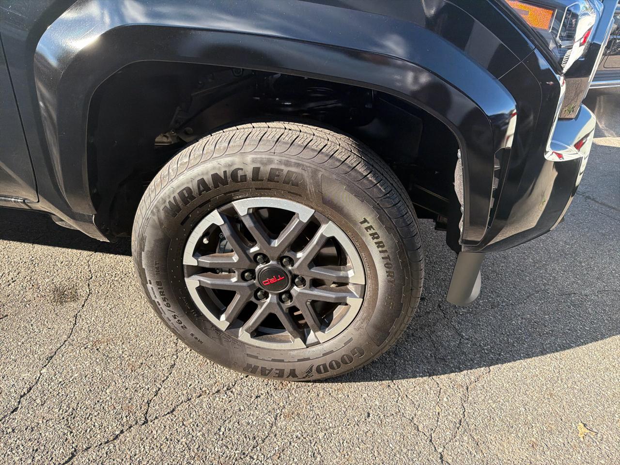Toyota Tacoma 4WD TRD Off Road Double Cab 5' Bed AT (Natl) 2026