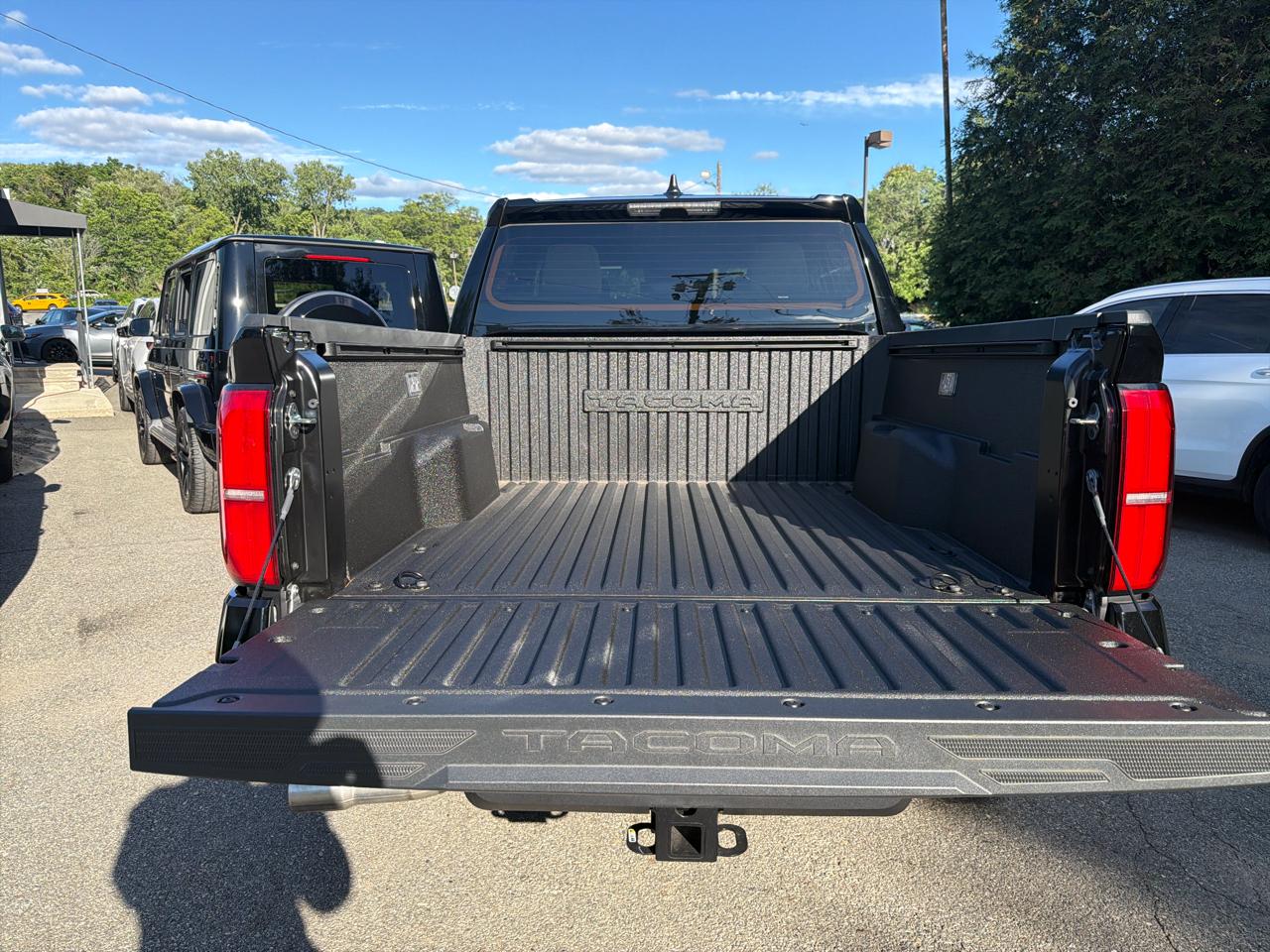 Toyota Tacoma 4WD TRD Off Road Double Cab 5' Bed AT (Natl) 2026