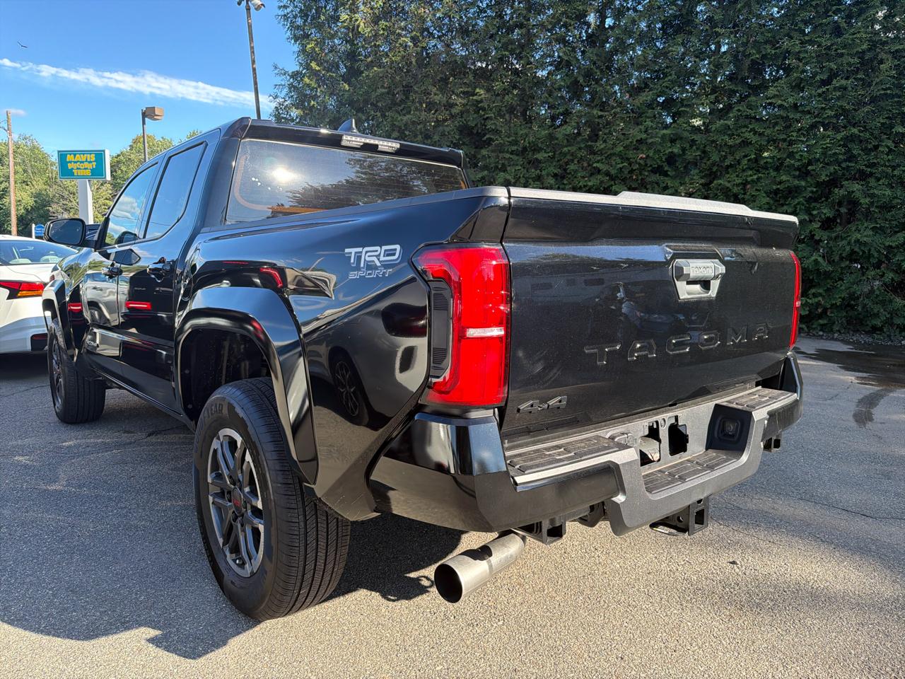 Toyota Tacoma 4WD TRD Off Road Double Cab 5' Bed AT (Natl) 2026