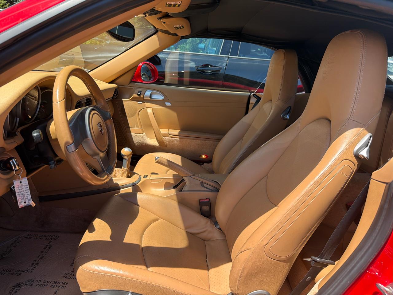 Porsche 911 2dr Cabriolet Carrera 2010