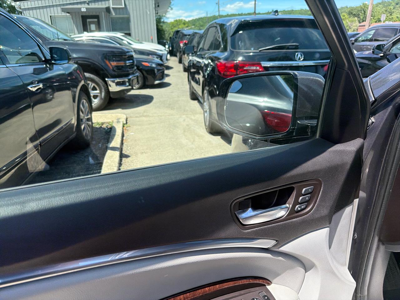 Acura MDX SH-AWD 2018