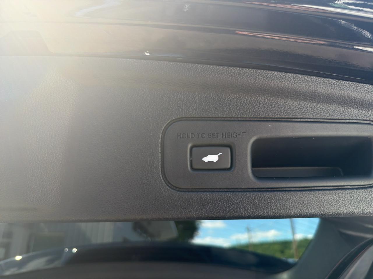 Acura MDX SH-AWD w/Technology Package 2023