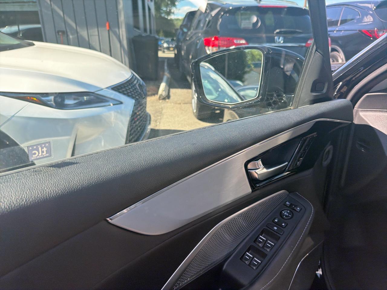 Acura MDX SH-AWD w/Technology Package 2023