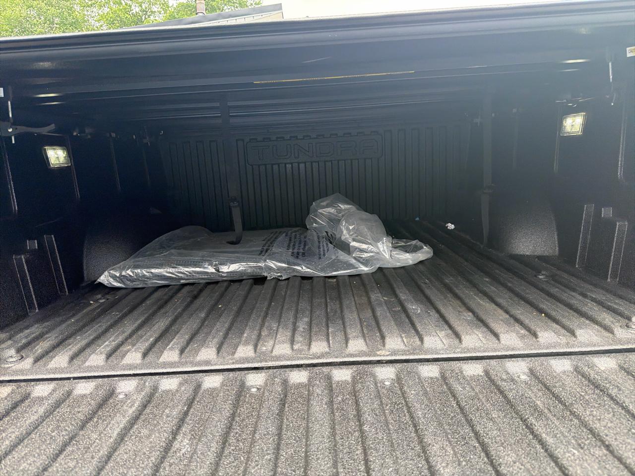 Toyota Tundra 4WD Platinum CrewMax 5.5' Bed (Natl) 2024