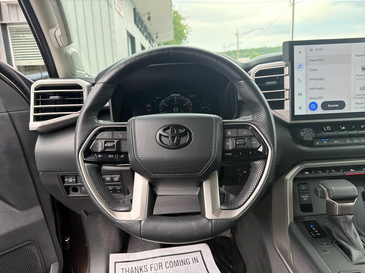 Toyota Tundra 4WD Platinum CrewMax 5.5' Bed (Natl) 2024