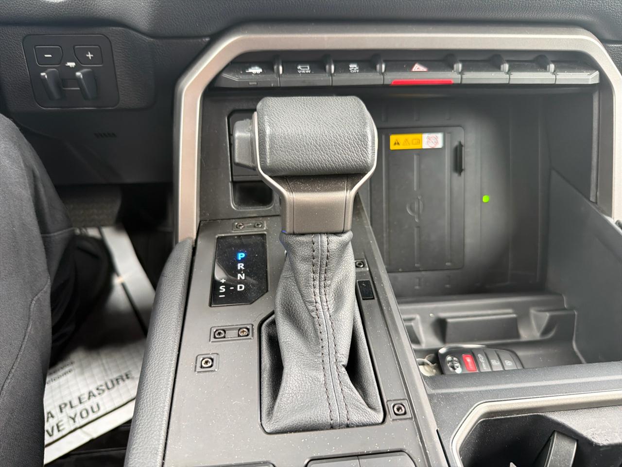 Toyota Tundra 4WD Platinum CrewMax 5.5' Bed (Natl) 2024