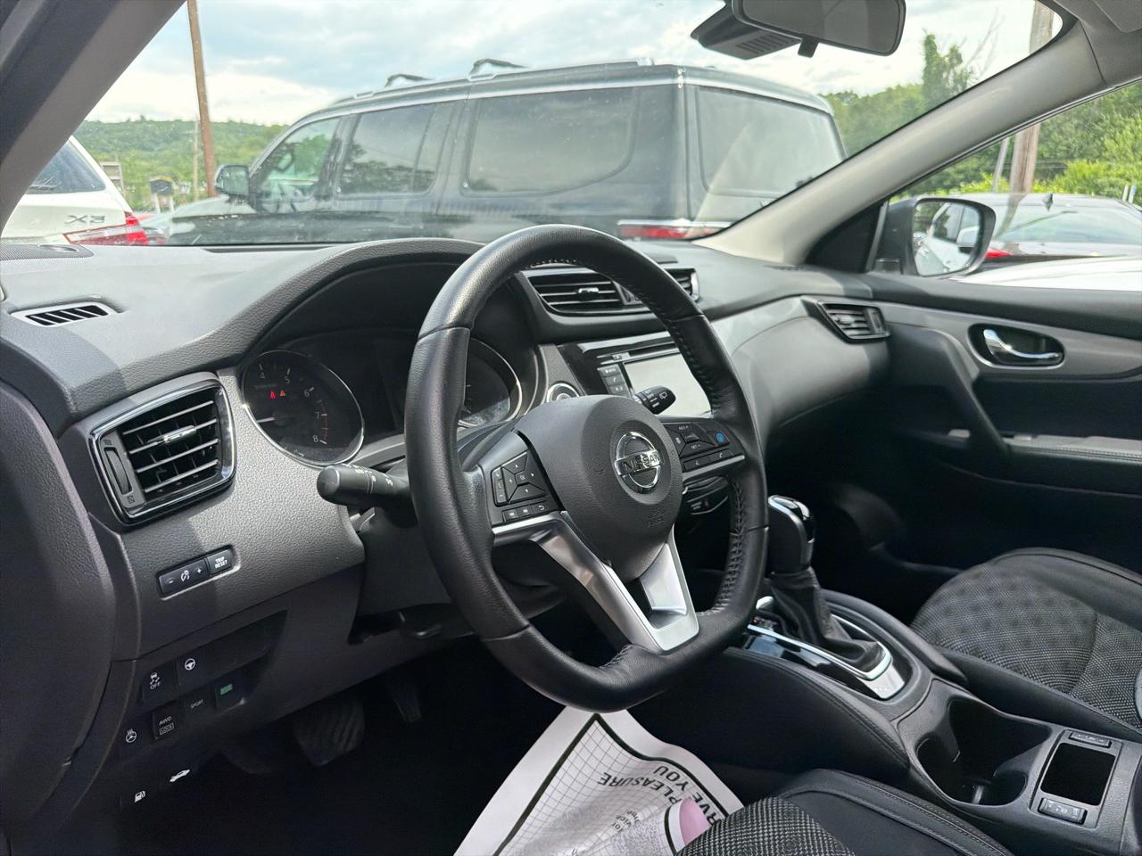 Nissan Rogue Sport AWD SV 2020