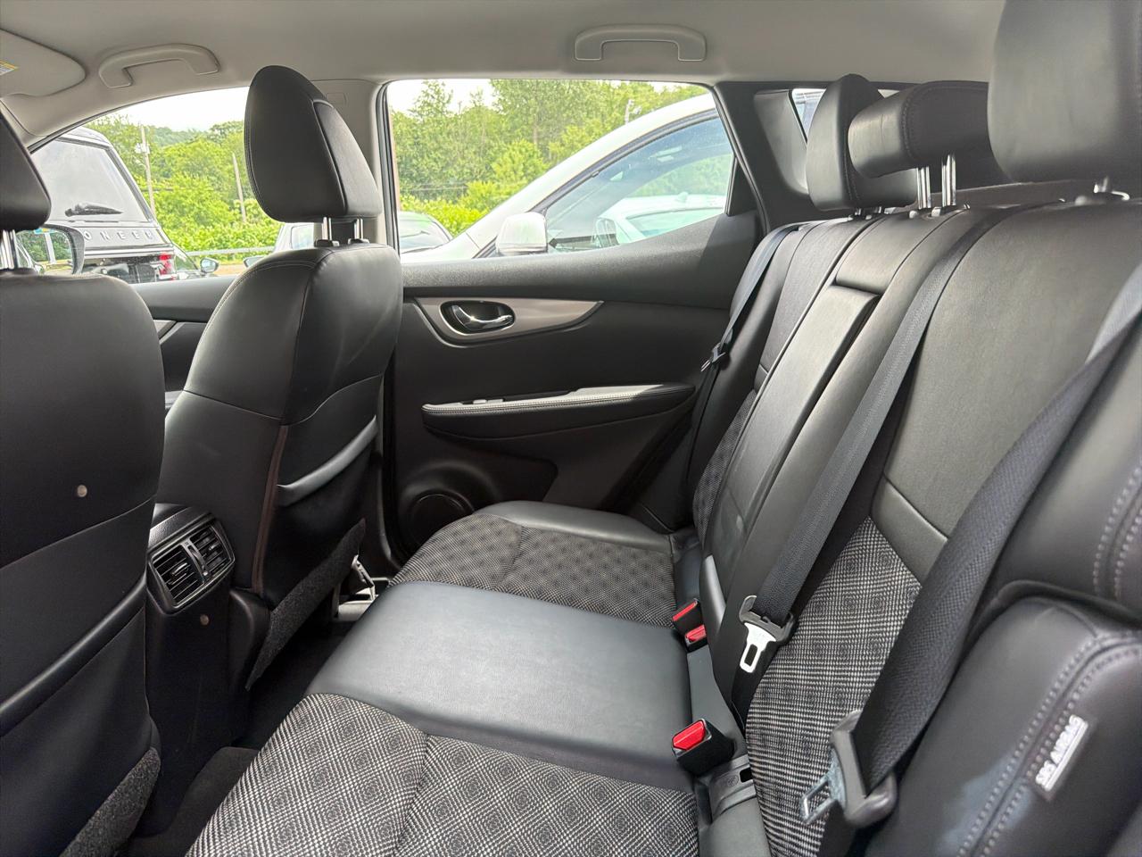 Nissan Rogue Sport AWD SV 2020