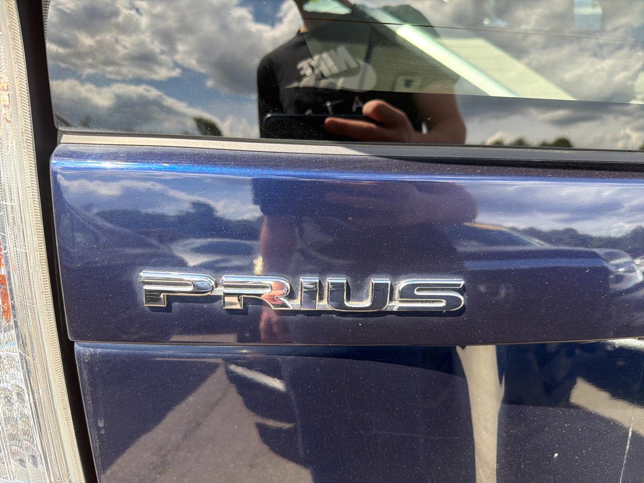 Toyota Prius 5dr HB Three (Natl) 2012