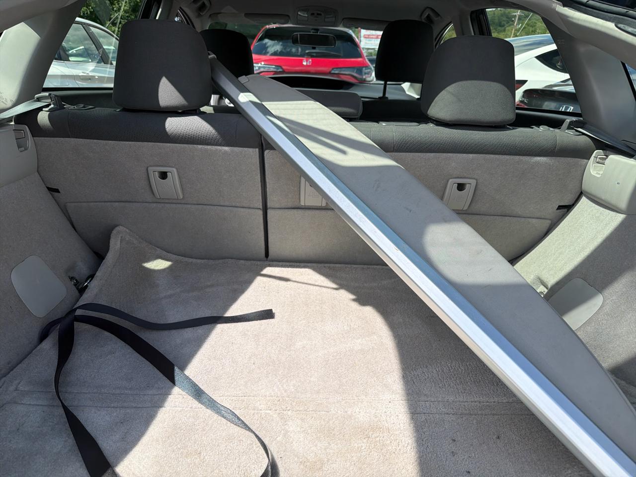 Toyota Prius 5dr HB Three (Natl) 2012