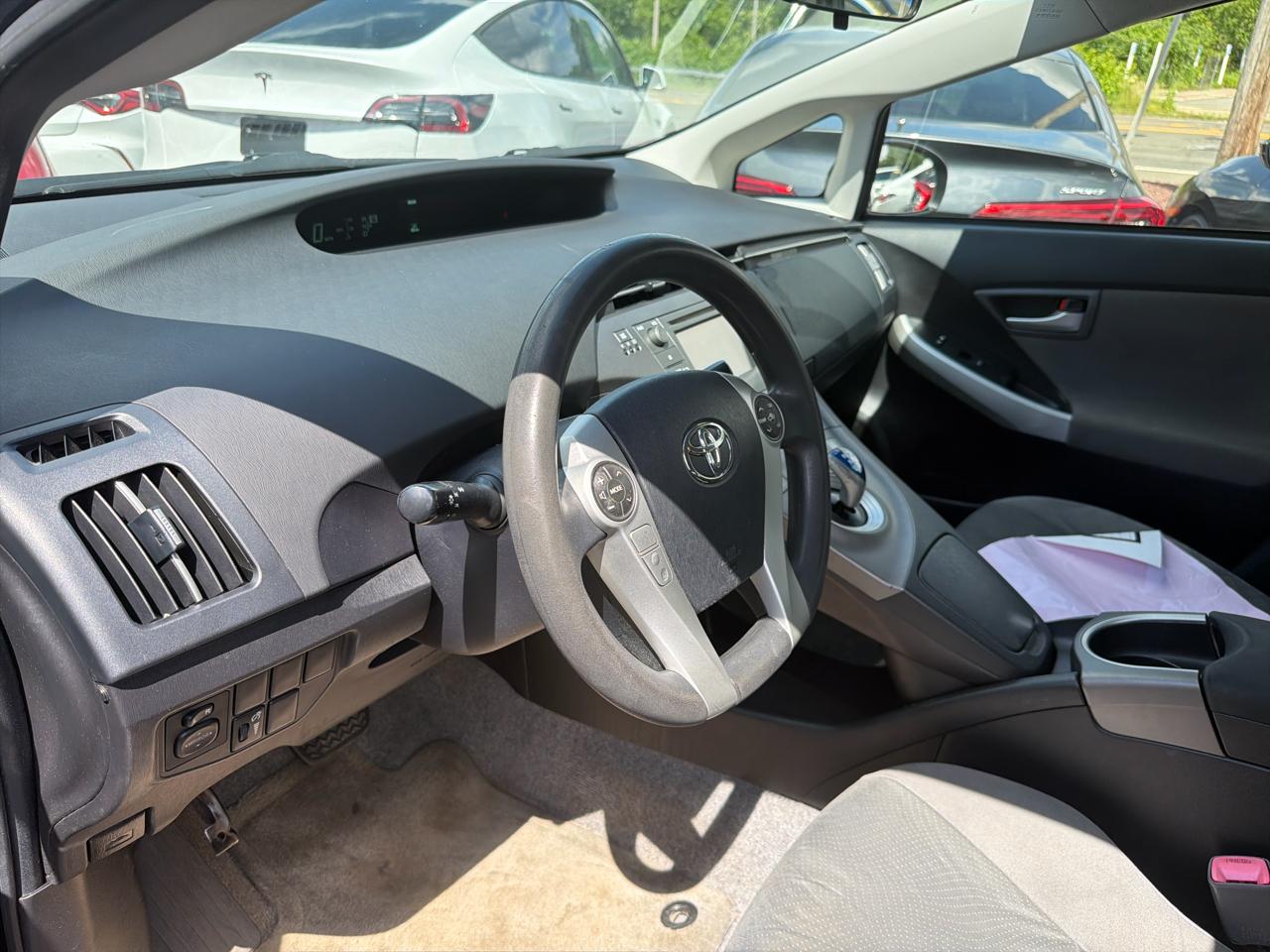 Toyota Prius 5dr HB Three (Natl) 2012