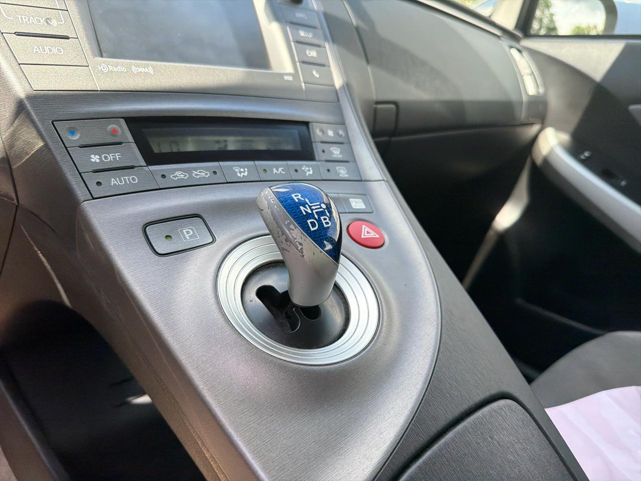 Toyota Prius 5dr HB Three (Natl) 2012