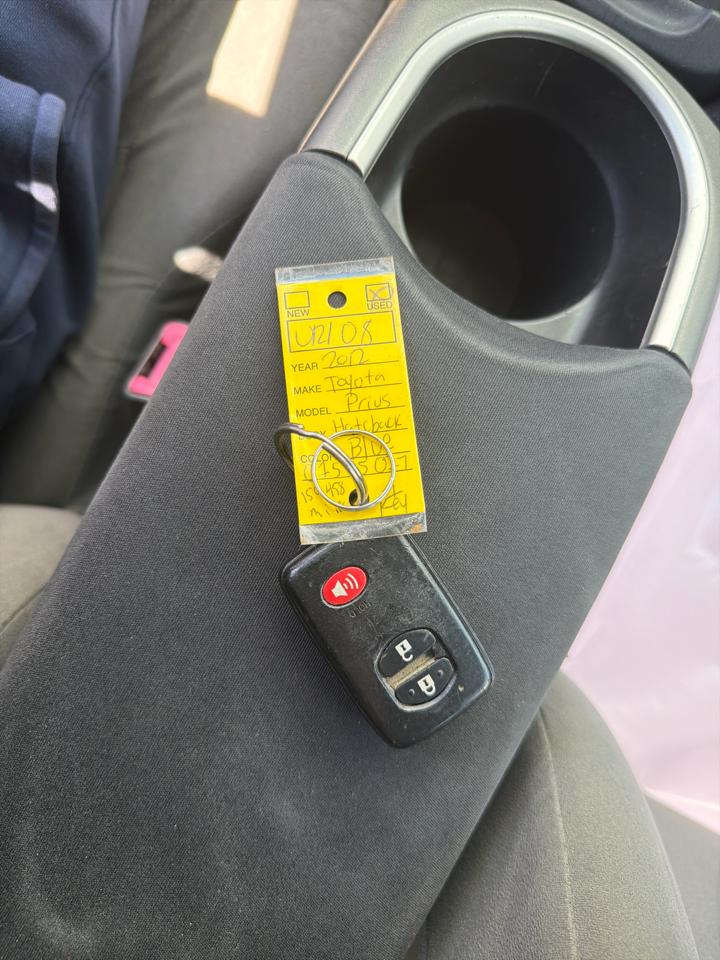 Toyota Prius 5dr HB Three (Natl) 2012