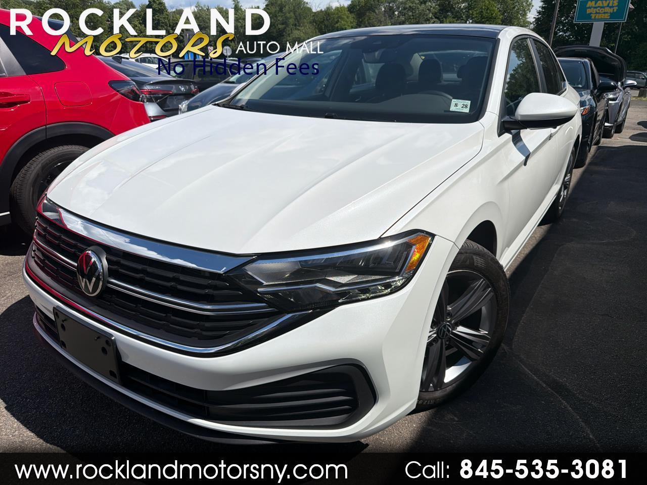 Volkswagen Jetta SE Auto 2023