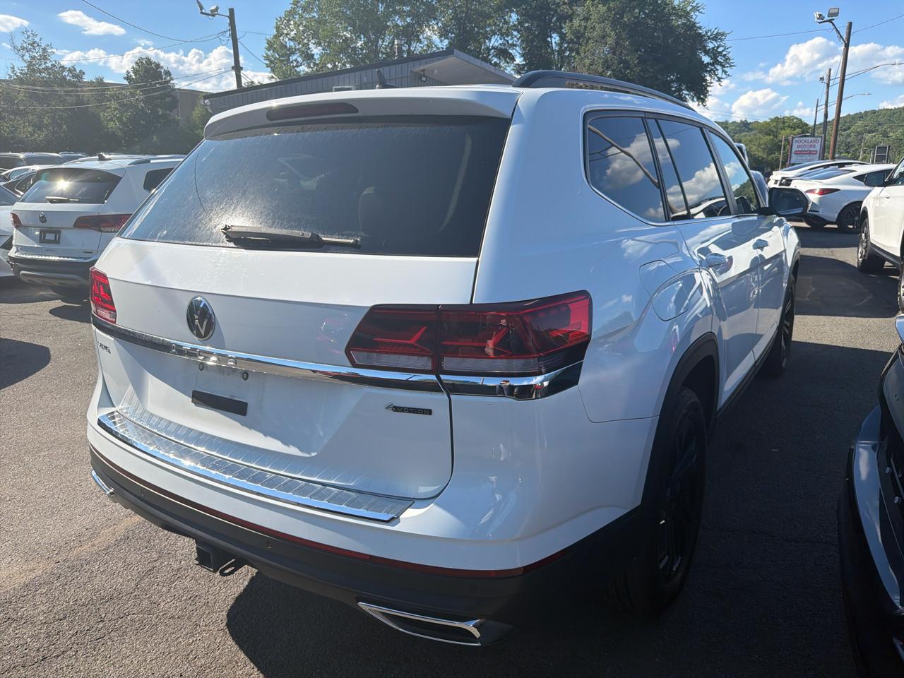 Volkswagen Atlas 3.6L V6 SE w/Technology 4MOTION 2023