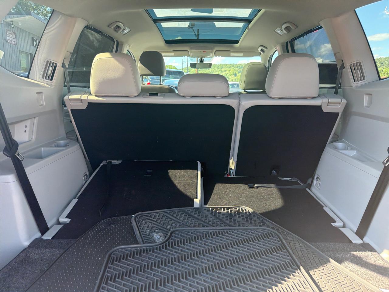 Volkswagen Atlas 3.6L V6 SE w/Technology 4MOTION 2023