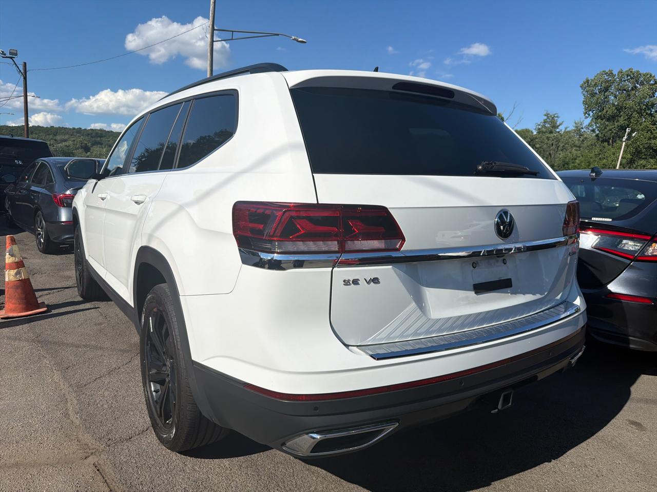 Volkswagen Atlas 3.6L V6 SE w/Technology 4MOTION 2023