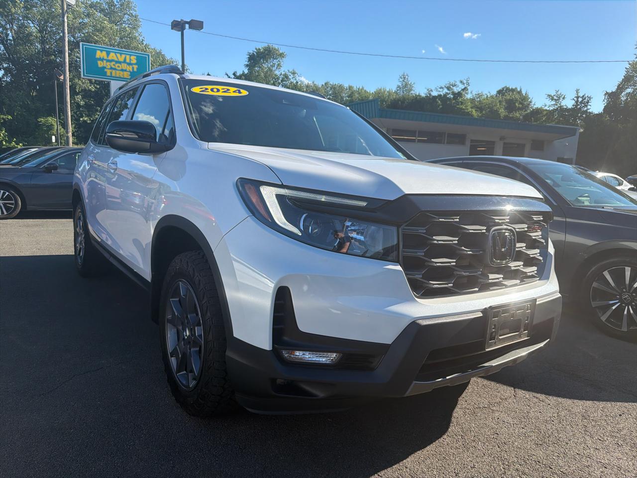 Honda Passport TrailSport AWD 2024