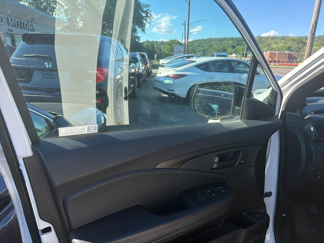 Honda Passport TrailSport AWD 2024