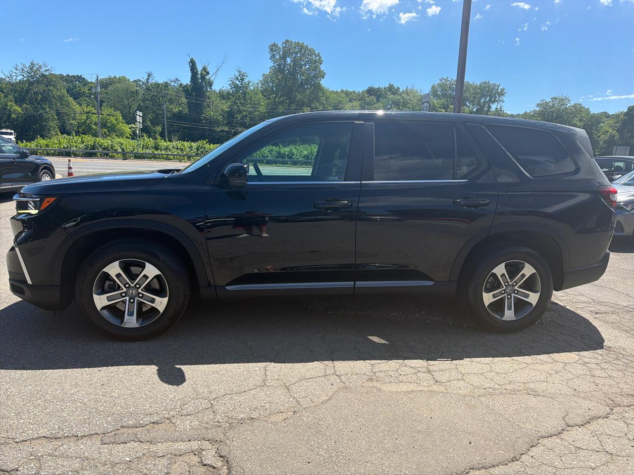 Honda Pilot EX-L 8 Passenger AWD 2023