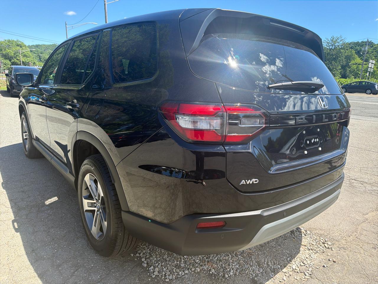 Honda Pilot EX-L 8 Passenger AWD 2023