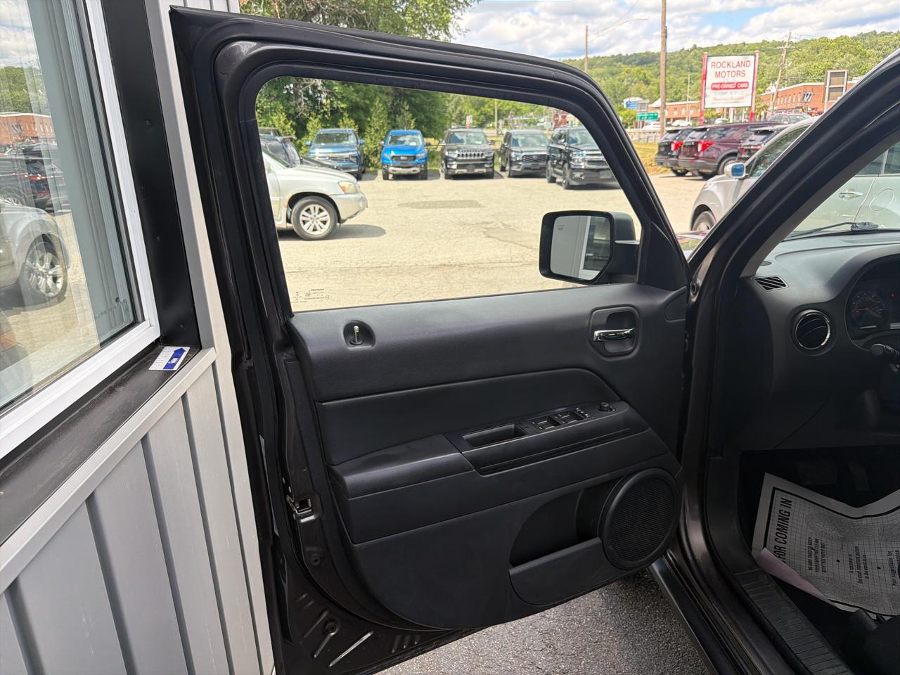 Jeep Patriot 4WD 4dr High Altitude Edition 2015
