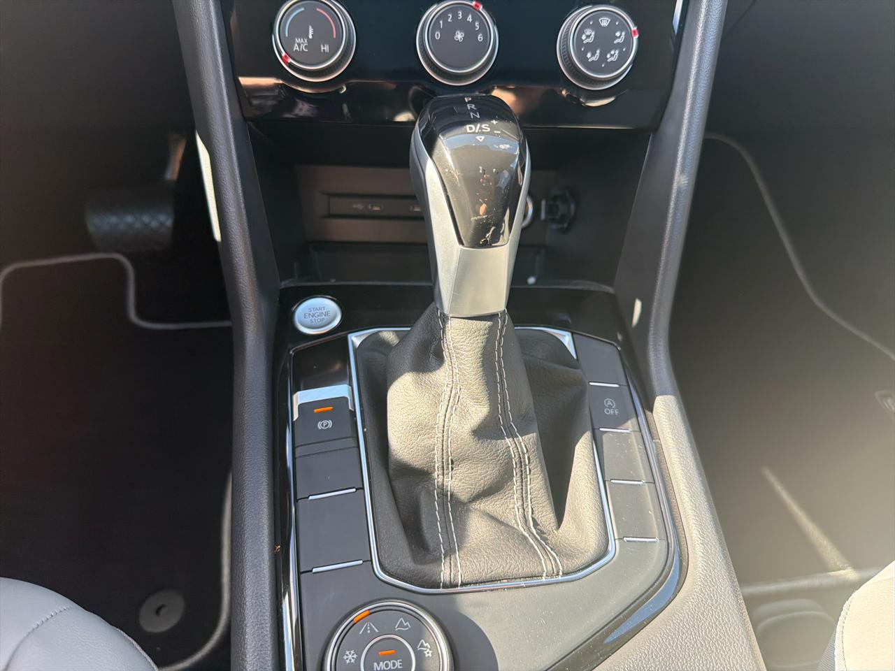 Volkswagen Taos SE 4MOTION *Ltd Avail* 2023