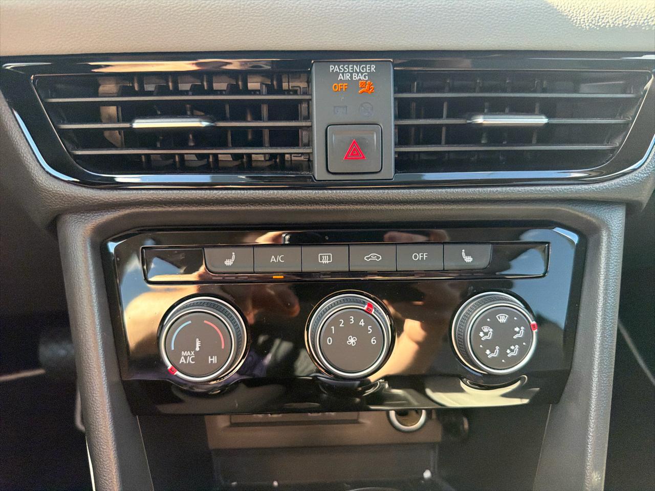 Volkswagen Taos SE 4MOTION *Ltd Avail* 2023