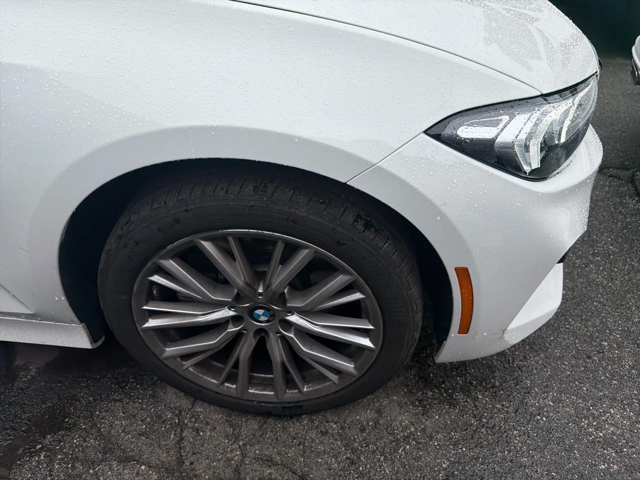 BMW 3 Series 330i xDrive Sedan 2023